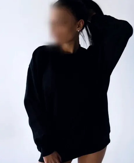 Anja, 29