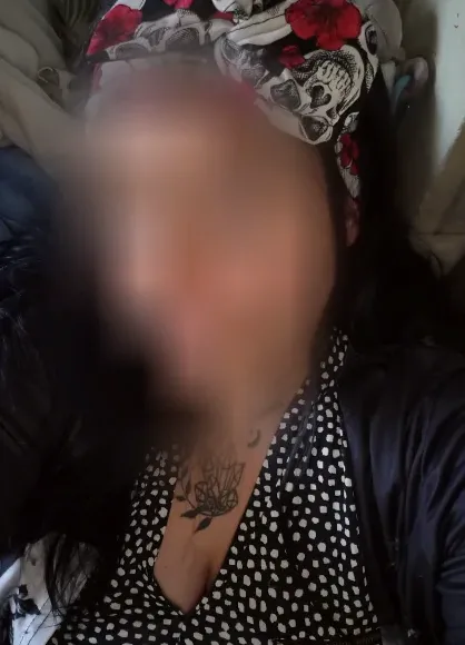 Anna, 36