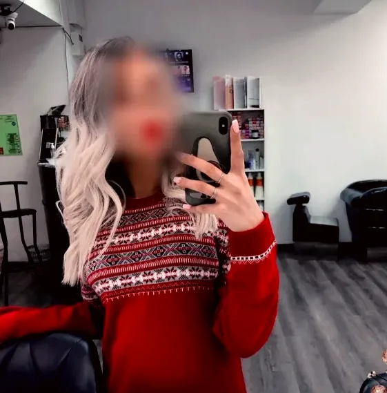 Carina, 35