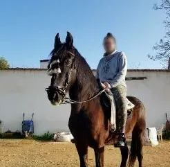Denise, 31