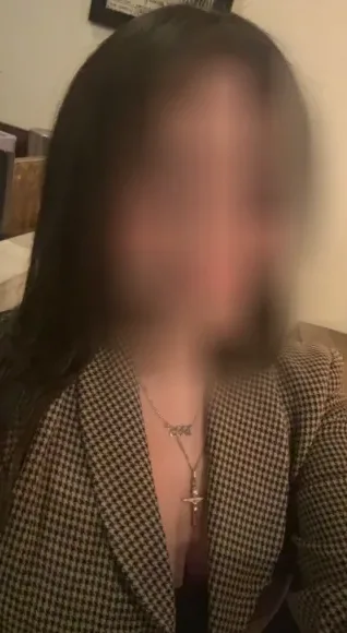Denise, 29