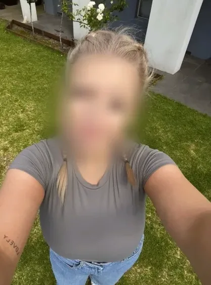 Jana, 30
