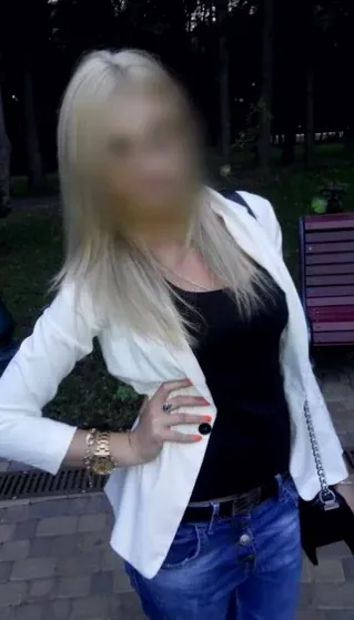 Kira, 35