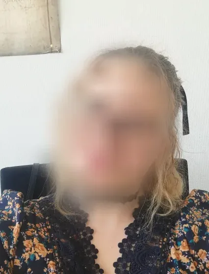 Luisa, 32