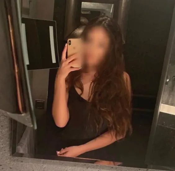 Mareike, 24