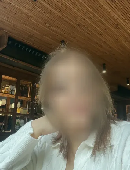 Selina, 40