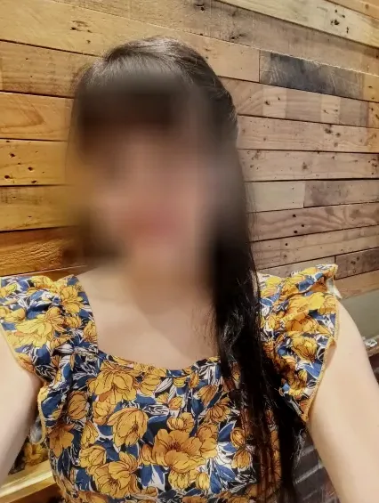 Simone, 29